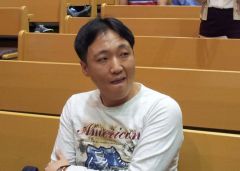 �̿��� ��